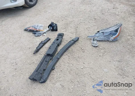 2025 Toyota Corolla Le z USA, uszkodzony, nr VIN 5YFB4MDE0SP239258